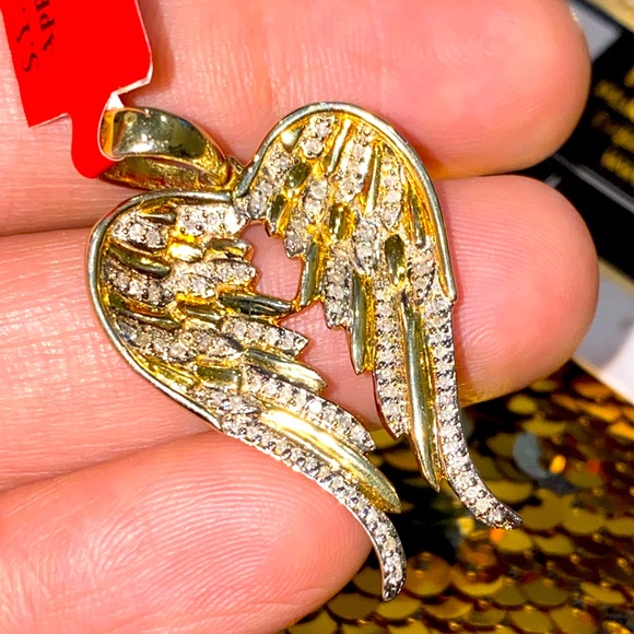 Real diamond angel wing pendant, NOT CZ NOT MOISSANITE, custom made wing pendant - Picture 1 of 9